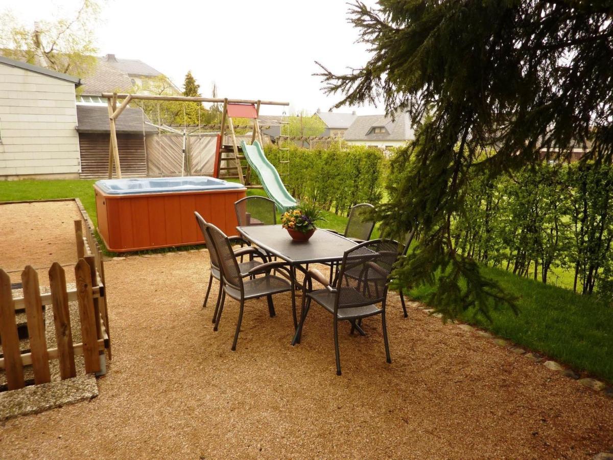 Traditional Holiday Home In B Tgenbach With Sauna Bütgenbach Exterior foto